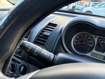 Nissan Note 1.4 16v SE 5dr