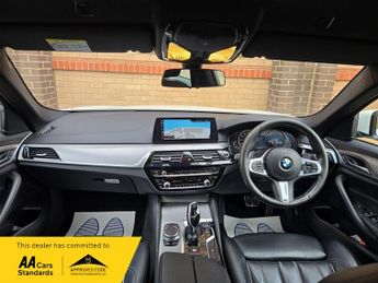 BMW 5 SERIES 2.0 520d M SPORT