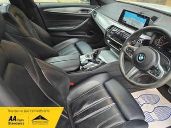 BMW 5 SERIES 2.0 520d M SPORT
