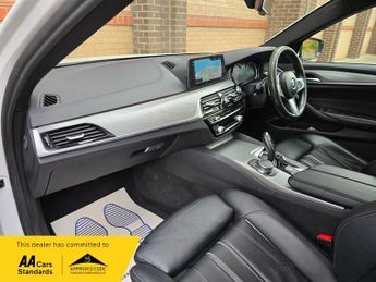 BMW 5 SERIES 2.0 520d M SPORT