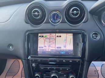 Jaguar XJ 5.0 V8 Supersport Saloon 4dr Petrol Auto Euro 5 (510 ps)