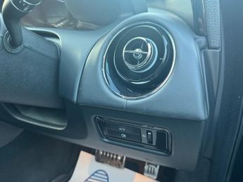 Jaguar XJ 5.0 V8 Supersport Saloon 4dr Petrol Auto Euro 5 (510 ps)