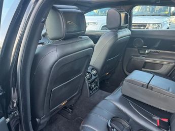 Jaguar XJ 5.0 V8 Supersport Saloon 4dr Petrol Auto Euro 5 (510 ps)