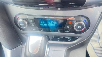 Ford Focus 2.0 TDCi Titanium X Estate 5dr Diesel Powershift Euro 5 (163 ps)