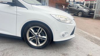 Ford Focus 2.0 TDCi Titanium X Estate 5dr Diesel Powershift Euro 5 (163 ps)