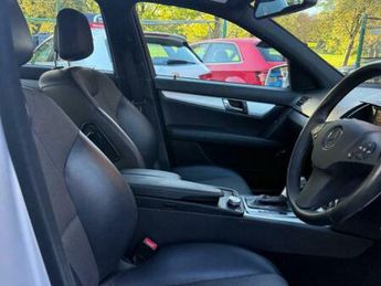 Mercedes-Benz C Class 2.1 C220 CDI BlueEfficiency Sport Auto Euro 5 4dr