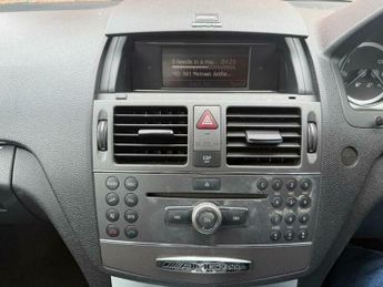 Mercedes-Benz C Class 2.1 C220 CDI BlueEfficiency Sport Auto Euro 5 4dr