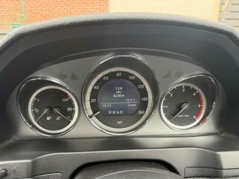 Mercedes-Benz C Class 2.1 C220 CDI BlueEfficiency Sport Auto Euro 5 4dr