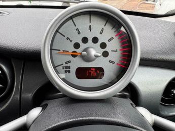 MINI Hatch 1.6 Cooper CVT Euro 3 3dr