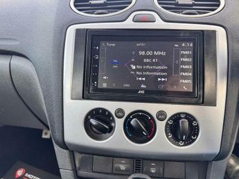 Ford Focus 1.6 Zetec Climate 5dr