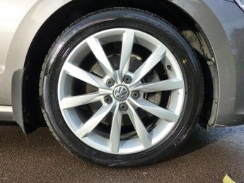 Volkswagen Golf SV GT TSI DSG