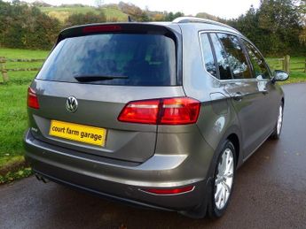 Volkswagen Golf SV GT TSI DSG
