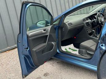 Volkswagen Golf 1.4 TSI BlueMotion Tech SE Edition DSG Euro 5 (s/s) 5dr