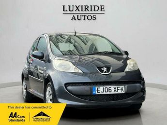 Peugeot 107 1.0 12V Urban 2 Tronic Euro 4 3dr