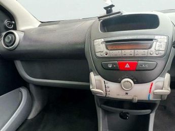 Peugeot 107 1.0 12V Urban 2 Tronic Euro 4 3dr