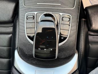 Mercedes C Class C 250 D 4MATIC AMG LINE PREMIUM PLUS