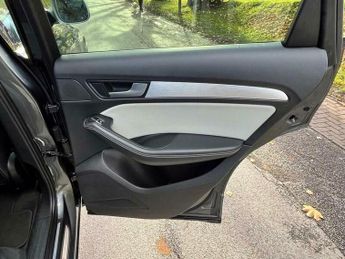 Audi SQ5 3.0 BiTDI V6 SUV 5dr Diesel Tiptronic quattro Euro 5 (s/s) (313 