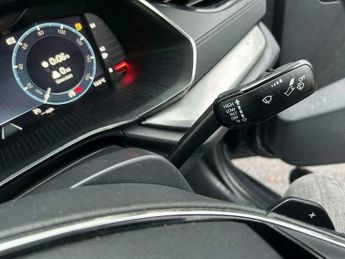 Skoda Octavia 1.0 TSI e-TEC MHEV SE First Edition DSG Euro 6 (s/s) 5dr