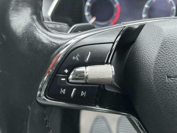 Skoda Octavia 1.0 TSI e-TEC MHEV SE First Edition DSG Euro 6 (s/s) 5dr