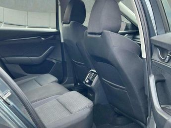 Skoda Octavia 1.0 TSI e-TEC MHEV SE First Edition DSG Euro 6 (s/s) 5dr