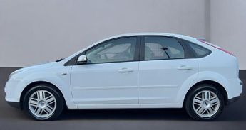 Ford Focus 2.0 Ghia Hatchback 5dr Petrol Automatic (192 g/km, 143 bhp)