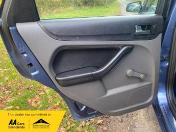 Ford Focus 1.6 SPORT 16V Automatic