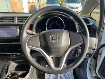 Honda Fit 1.5 Hybrid F Auto 5dr