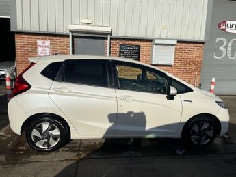 Honda Fit 1.5 Hybrid F Auto 5dr