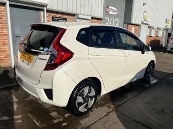 Honda Fit 1.5 Hybrid F Auto 5dr