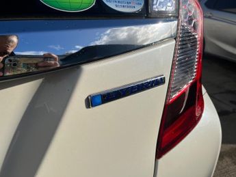 Honda Fit 1.5 Hybrid F Auto 5dr