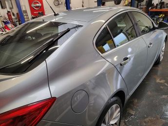 Vauxhall Insignia SRI