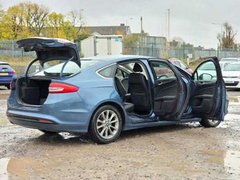 Ford Mondeo TITANIUM EDITION HEV