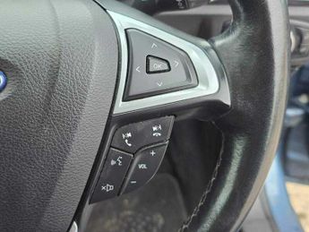 Ford Mondeo TITANIUM EDITION HEV