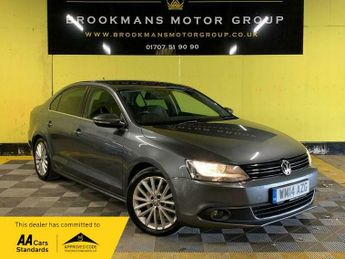 Volkswagen Jetta 2.0 TDI Sport Euro 5 4dr