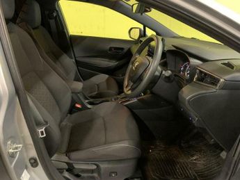 Toyota Corolla 1.8 VVT-h CVT Euro 6 (s/s) 5dr