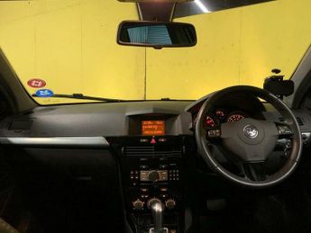Vauxhall Astra 1.8i 16v Design 5dr
