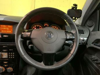 Vauxhall Astra 1.8i 16v Design 5dr