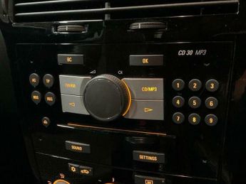 Vauxhall Astra 1.8i 16v Design 5dr