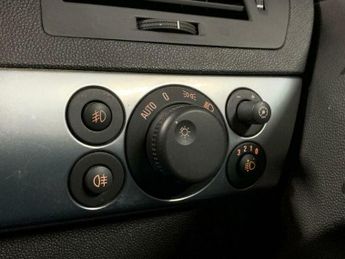 Vauxhall Astra 1.8i 16v Design 5dr