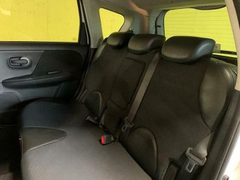 Nissan Note 1.6 16V n-tec+ Auto Euro 5 5dr