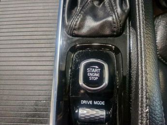 Volvo V90 2.0 D4 Momentum Auto Euro 6 (s/s) 5dr