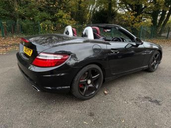 Mercedes SLK SLK350 BLUEEFFICIENCY AMG SPORT ED125