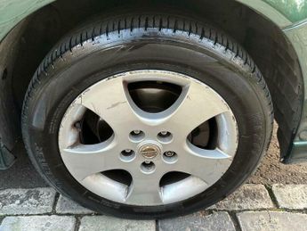 Nissan Almera Tino 1.8 SVE 5dr