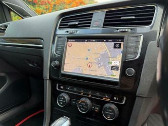 Volkswagen Golf GTi 2.0 TSI BlueMotion Tech GTI DSG Euro 6 (s/s) 5dr