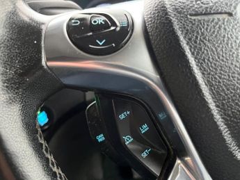 Ford Transit Connect 240 LIMITED TDCI