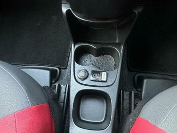 Fiat Panda 0.9 TwinAir Easy Dualogic Euro 5 (s/s) 5dr