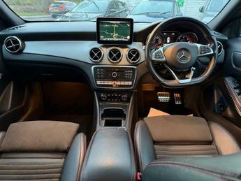 Mercedes-Benz C Class 2.1 GLA220d AMG Line (Executive) 7G-DCT 4MATIC Euro 6 (s/s) 5dr