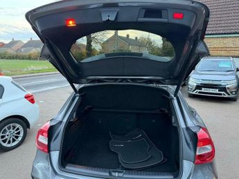 Mercedes-Benz C Class 2.1 GLA220d AMG Line (Executive) 7G-DCT 4MATIC Euro 6 (s/s) 5dr