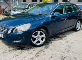 Volvo V60 DRIVE SE START/STOP