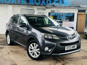 Toyota RAV4 2.2 D-CAT Invincible Auto 4WD Euro 5 5dr